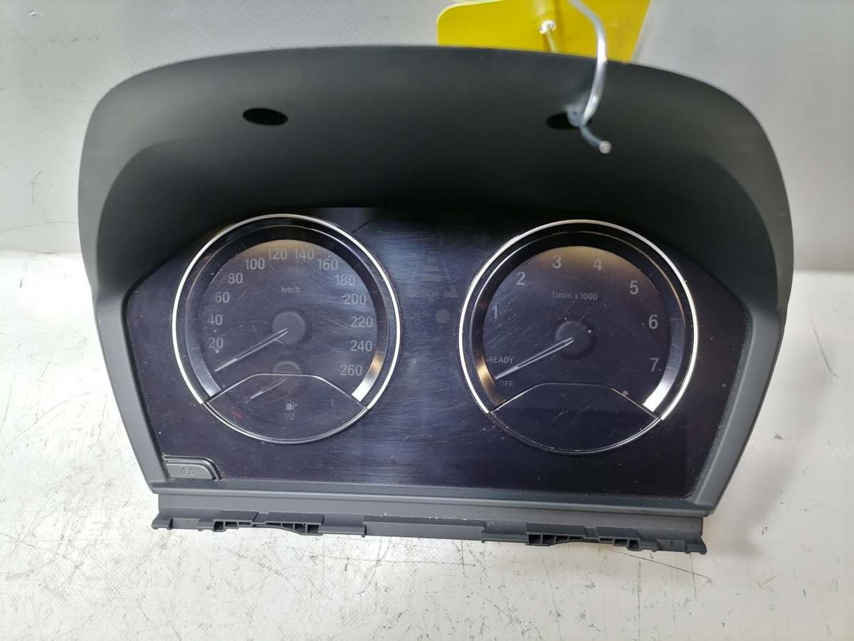 BMW 2er Active Tourer F45 original Kombiinstrument Tacho 2,0 141KW Bj.2018